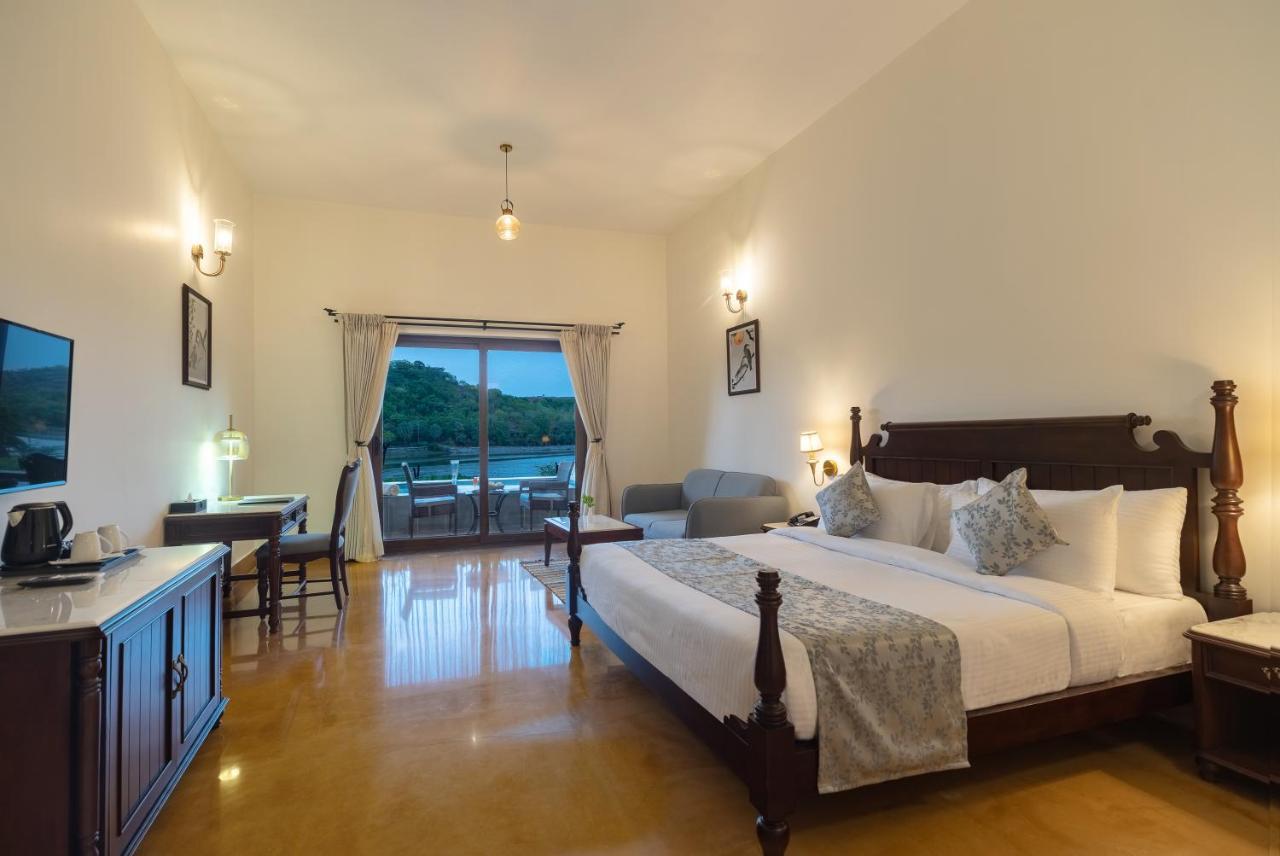 Sarasiruham Resort - Private Pool Villa In ウダイプル エクステリア 写真
