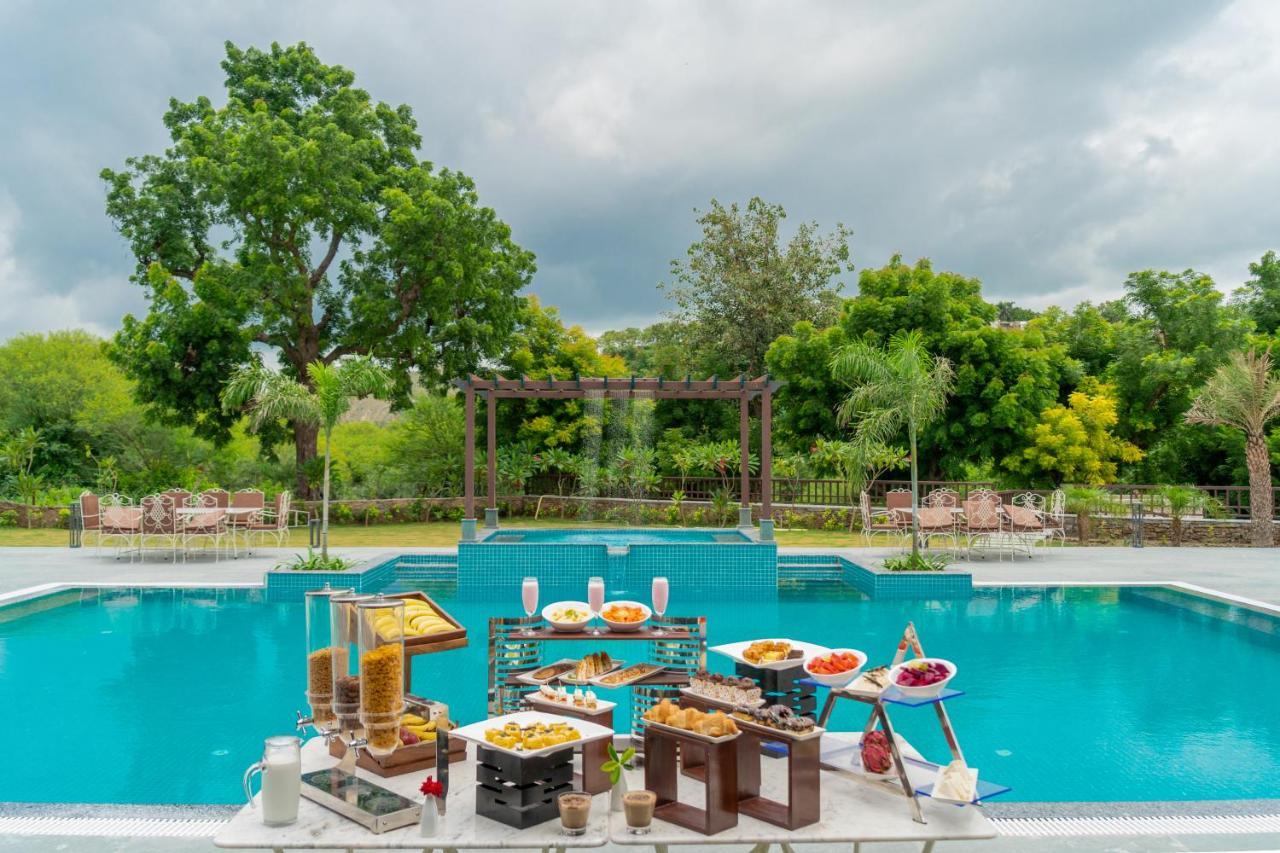 Sarasiruham Resort - Private Pool Villa In ウダイプル エクステリア 写真