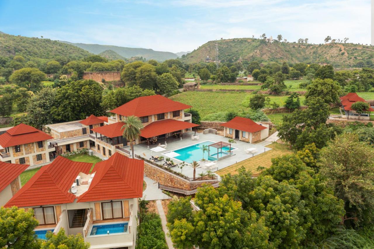 Sarasiruham Resort - Private Pool Villa In ウダイプル エクステリア 写真